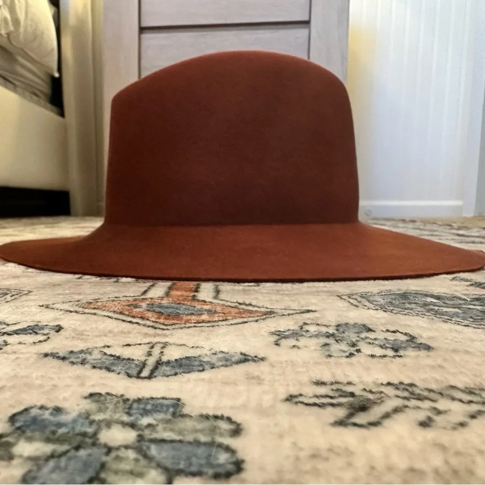 Janessa Leone Caden Hat - Picture 8 of 8